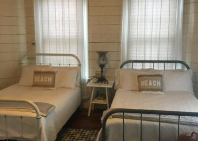 147F8F8D-F69C-4E1F-9A6E-CD121C8A7683